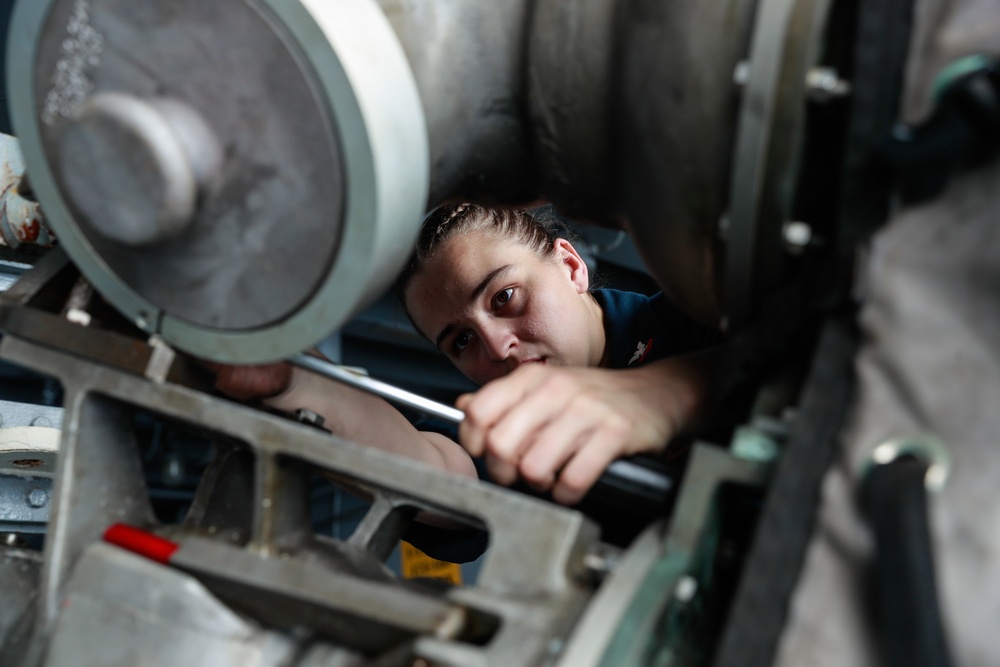 Abraham Lincoln deck department