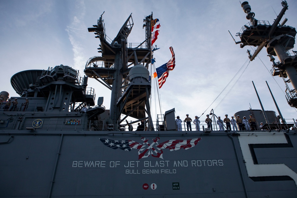 24th MEU and USS Bataan Arrive for Fleet Week New York