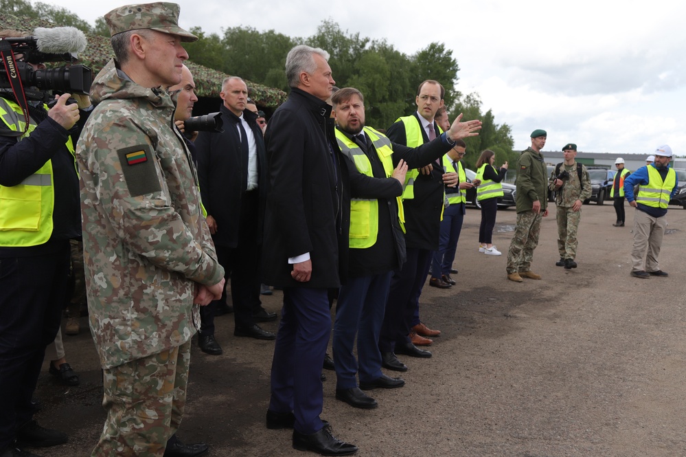 Lithuanian Tank Display