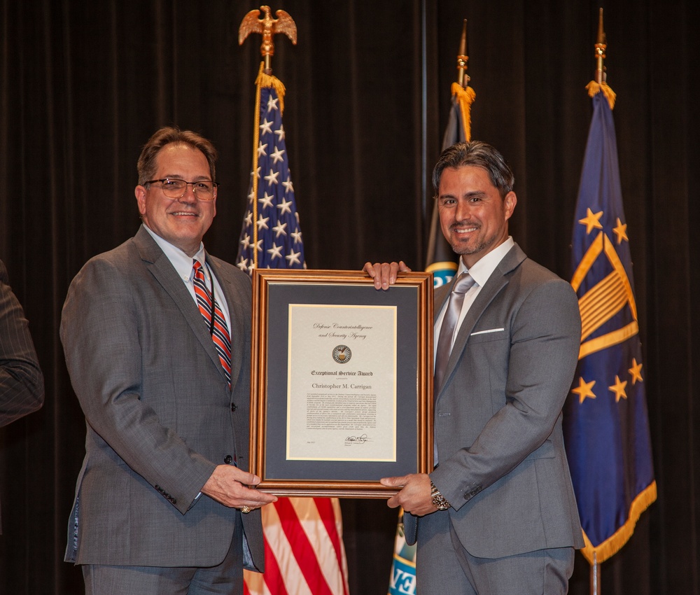 DCSA Ceremony Transfers DITMAC System of Systems and NISS Charters to New Program Leadership