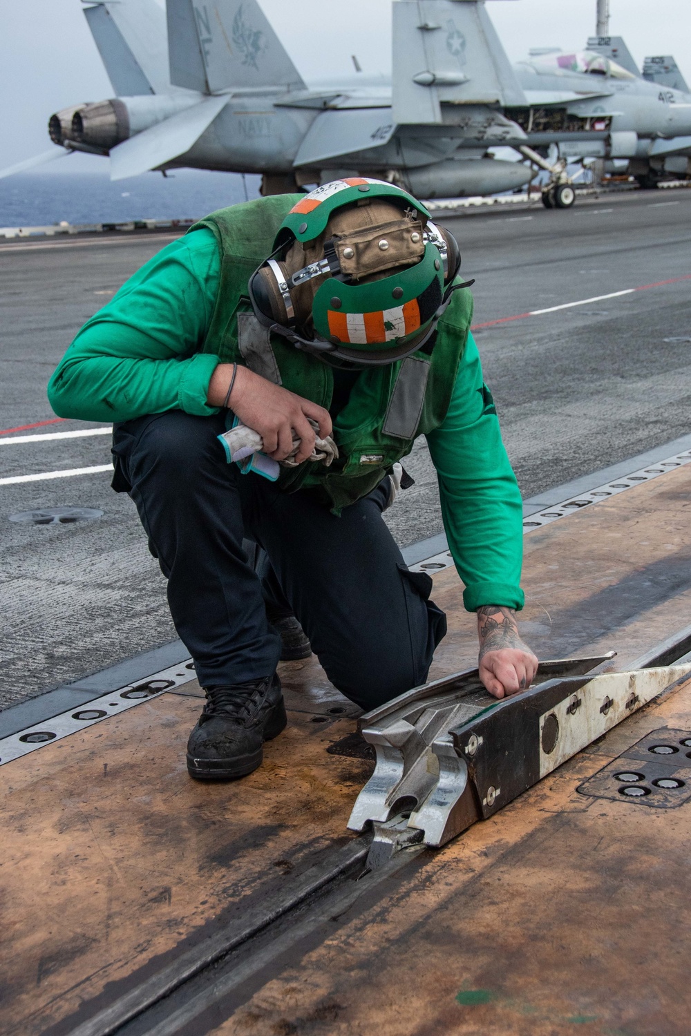 USS Ronald Reagan (CVN 76) Conducts Flight Operations