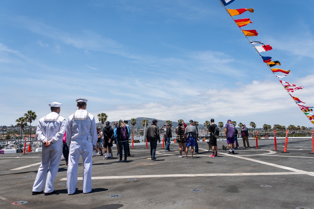 USS Portland (LPD 27) Hosts Public Tours at LA Fleet Week