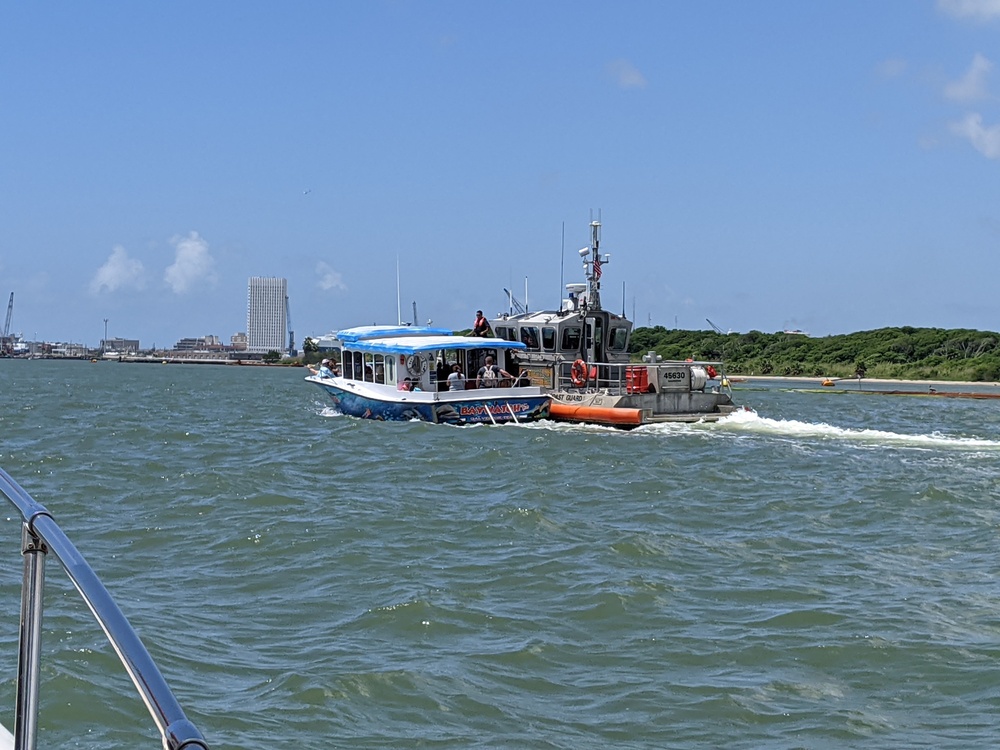 Coast Guard assists 33 aboard adrift passenger vessel off Galveston, Texas