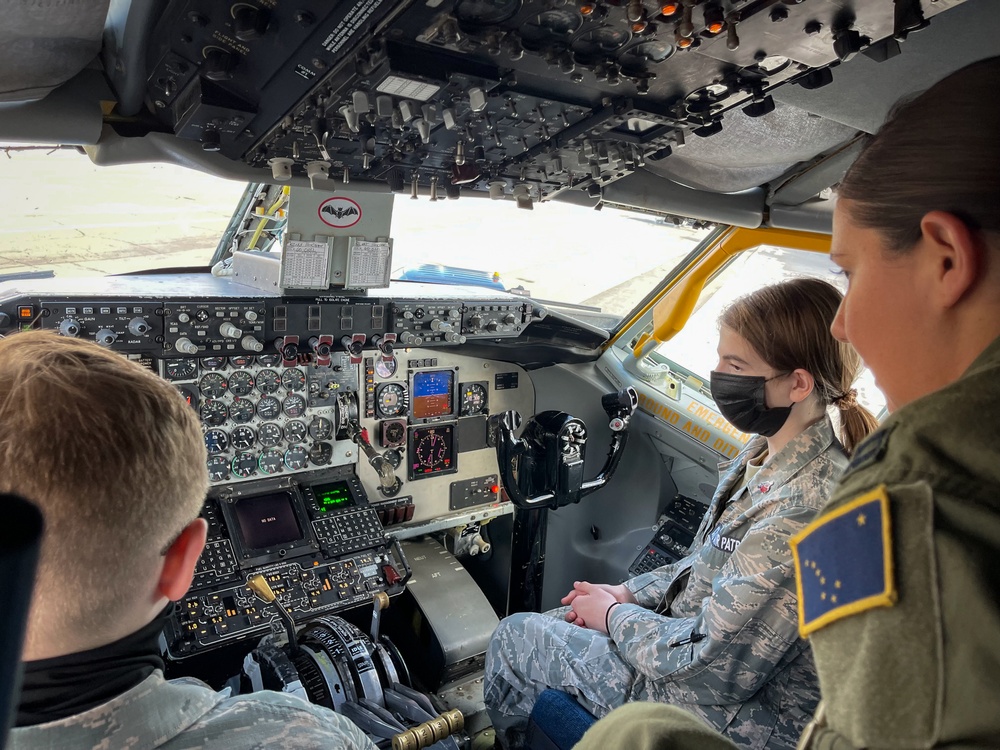 DVIDS Images Fairbanks and Eielson Civil Air Patrol tour 168th Wing KC135 mission [Image 10