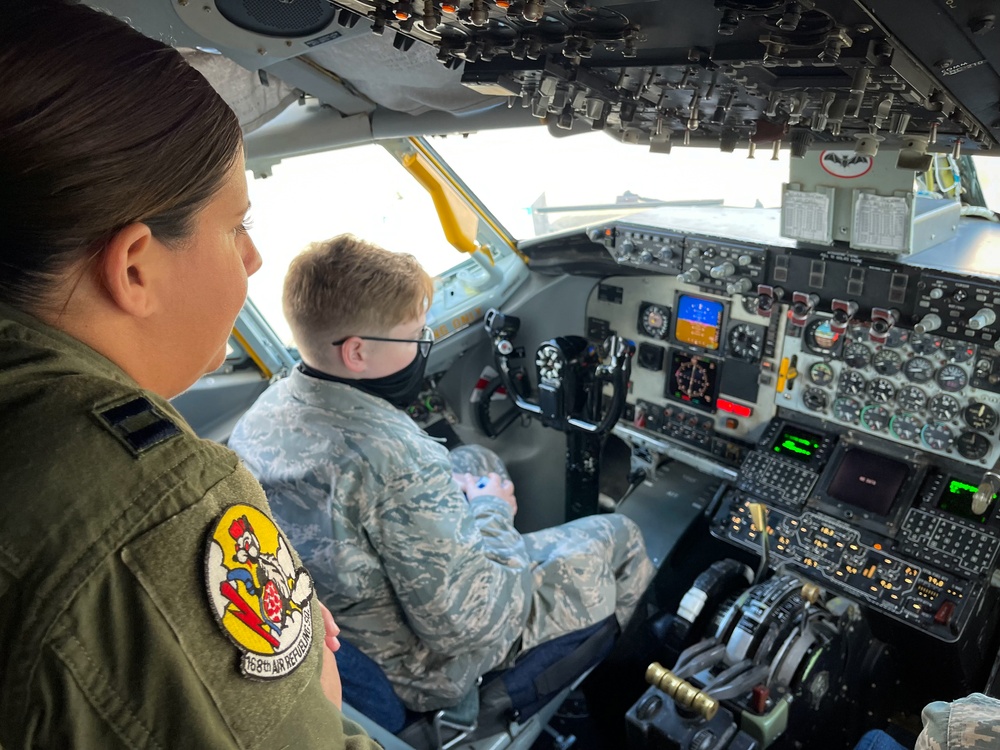 DVIDS Images Fairbanks and Eielson Civil Air Patrol tour 168th Wing KC135 mission [Image 12