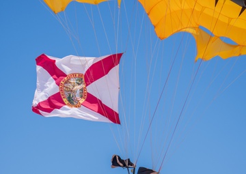 The U.S. Army Parachute Team jumps in Miami for Hyundai Air and Sea Show