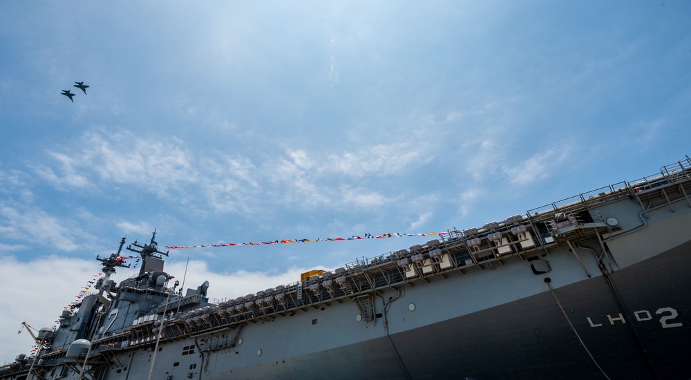 USS Essex Los Angeles Fleet Week