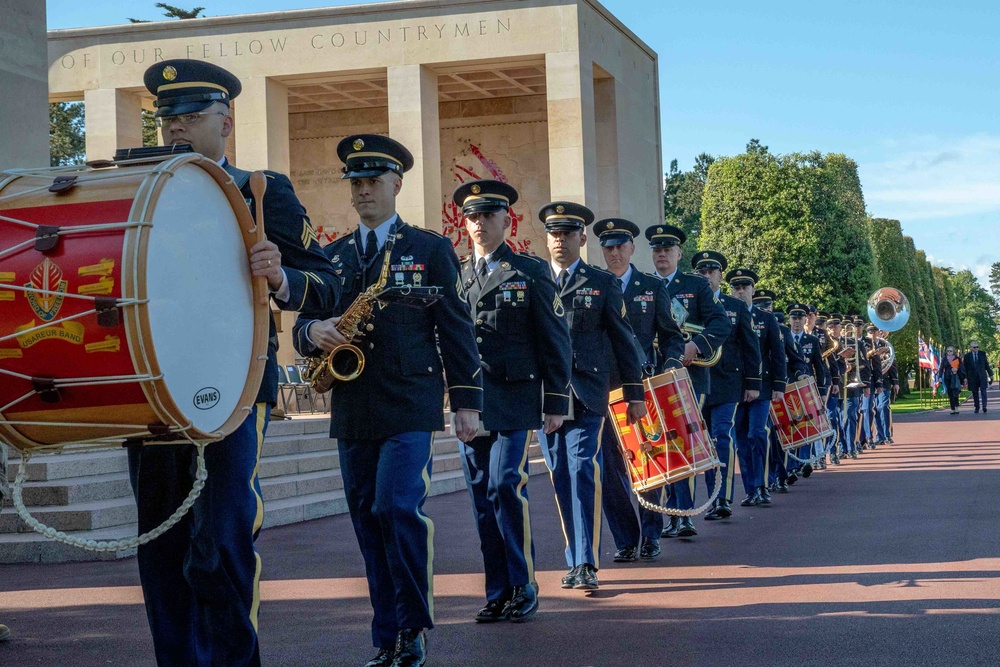 Americans and French remember the fallen during D Day ceremony