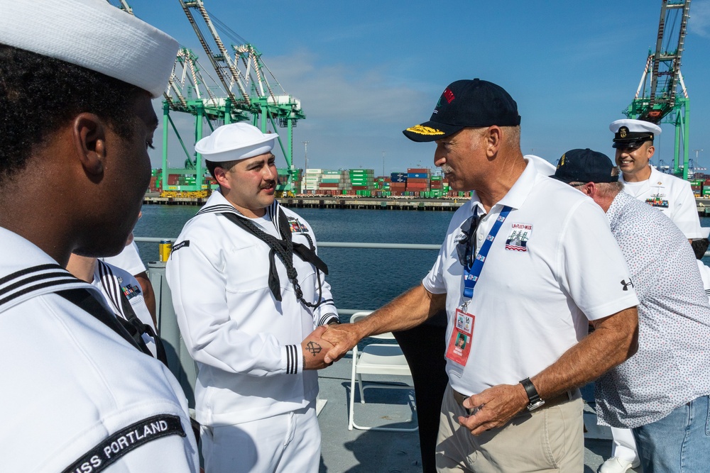 Surface Navy Association Reception aboard Battleship Iowa