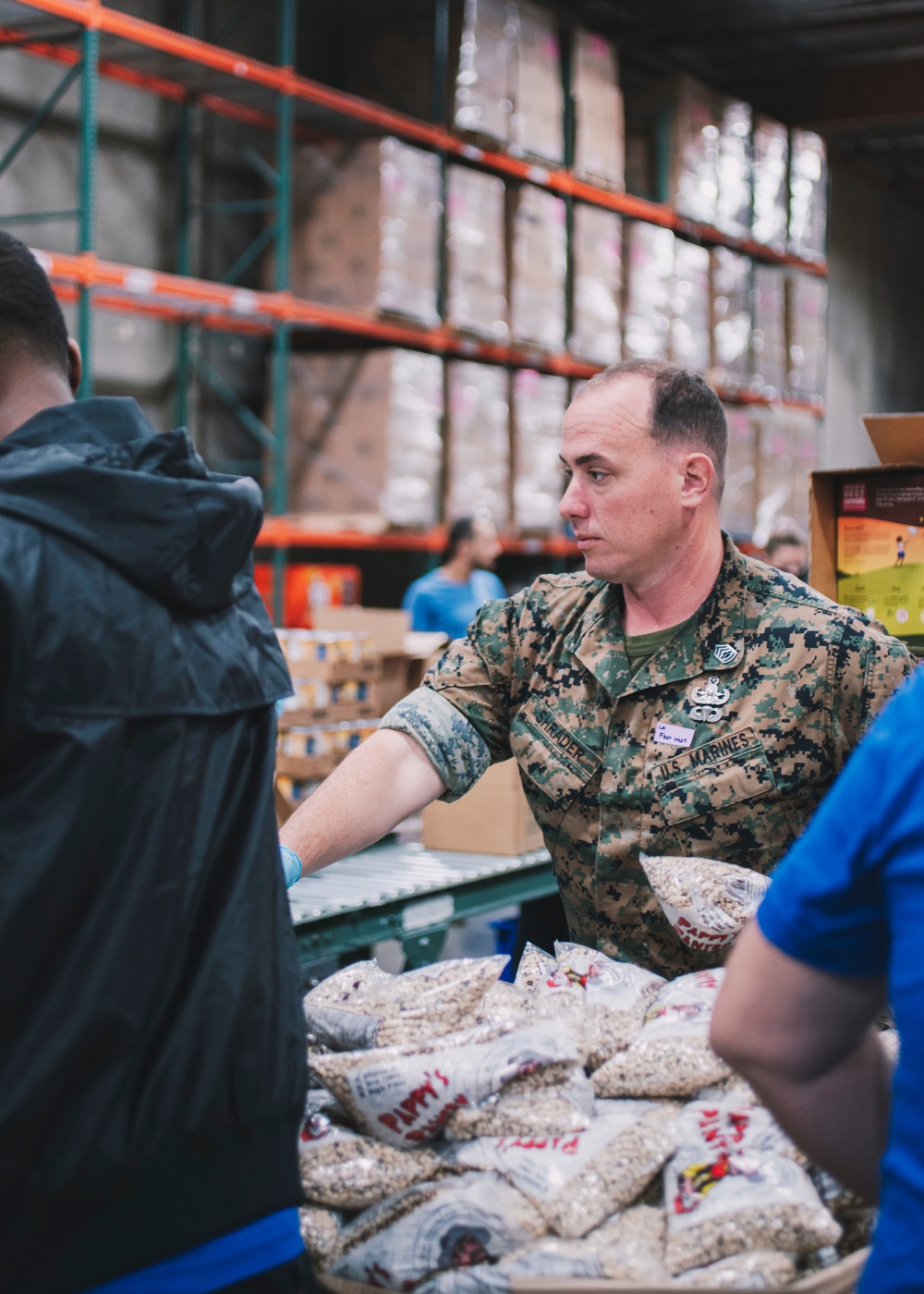 LA Fleet Week: 15th MEU, ACB-1 Volunteer at LA Food Bank