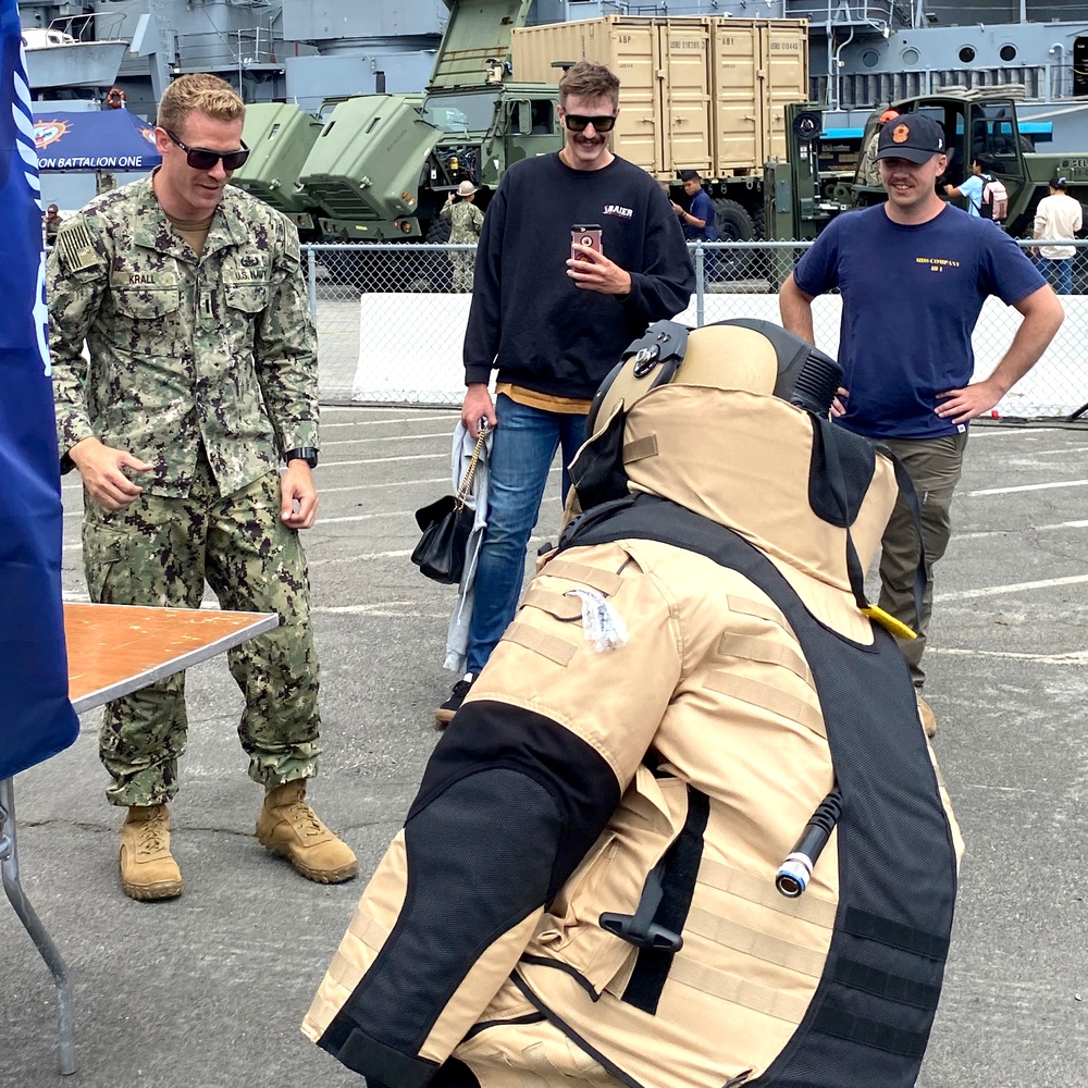 LA Fleet Week Explosive Ordnance and Diver Outreach
