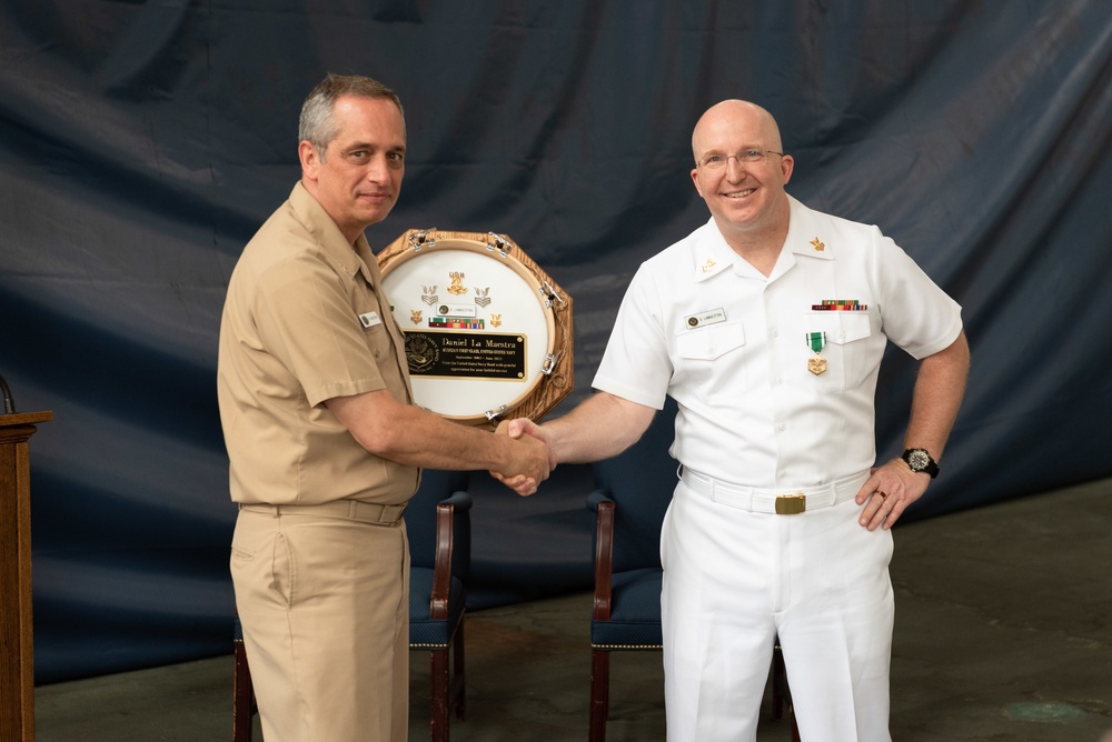 Musician 1st Class Dan LaMaestra Retires from U.S. Navy Band