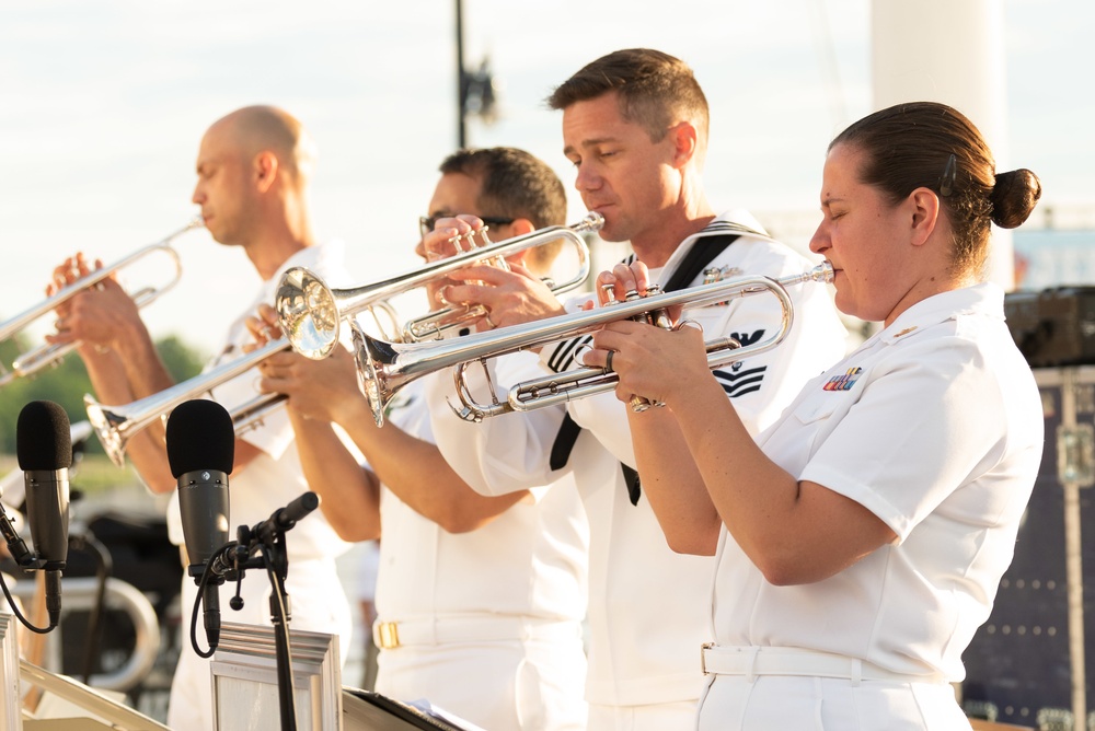 U.S. Navy Band Commodores perform public concert at National Harbor in celebration of Memorial Day