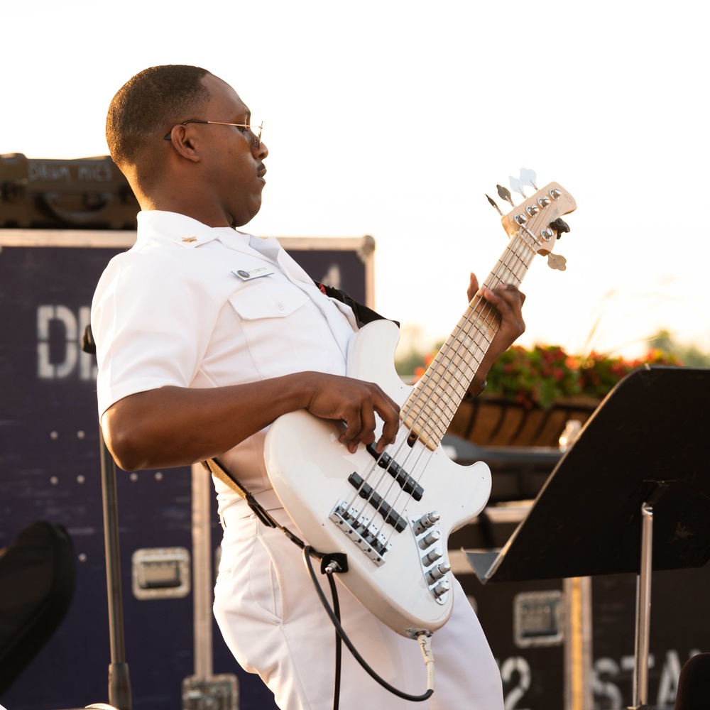 U.S. Navy Band Commodores perform public concert at National Harbor in celebration of Memorial Day