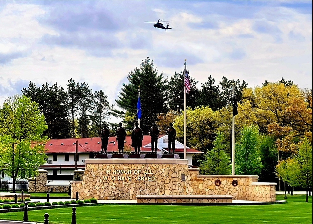 May 2022 training operations for UH-60 Black Hawk helicopter crew