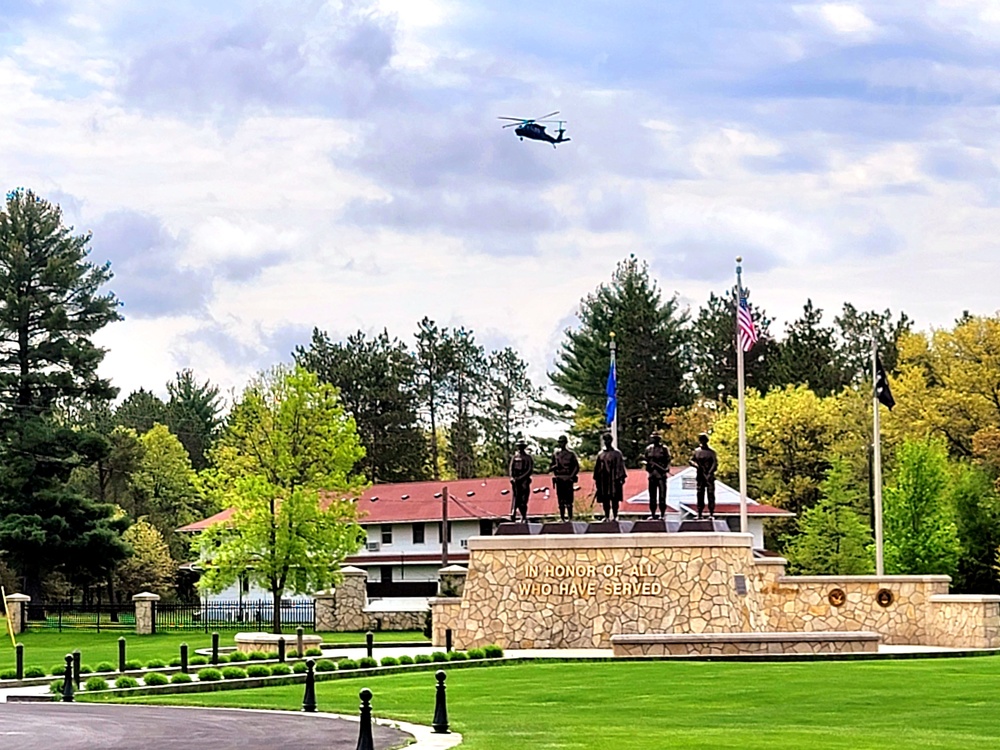 May 2022 training operations for UH-60 Black Hawk helicopter crew