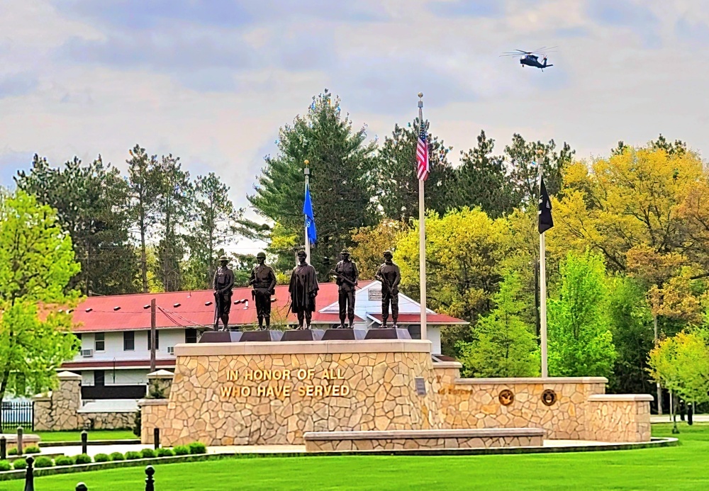 May 2022 training operations for UH-60 Black Hawk helicopter crew