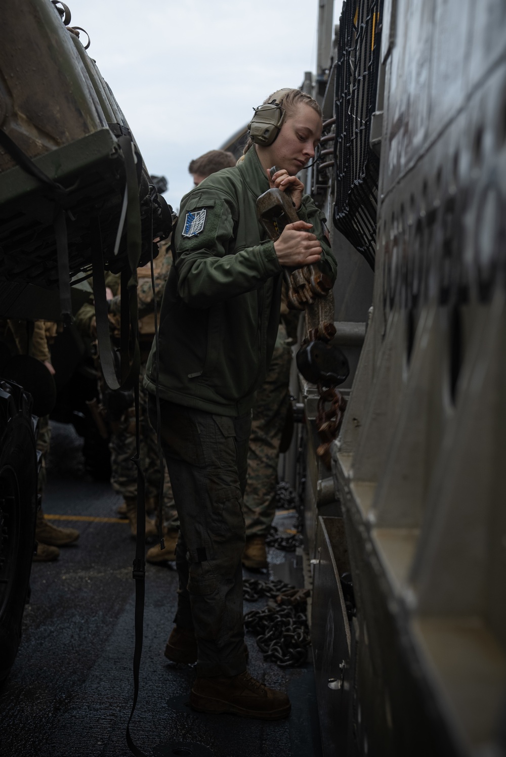 Kearsarge Conducts Operations in the Atlantic Ocean