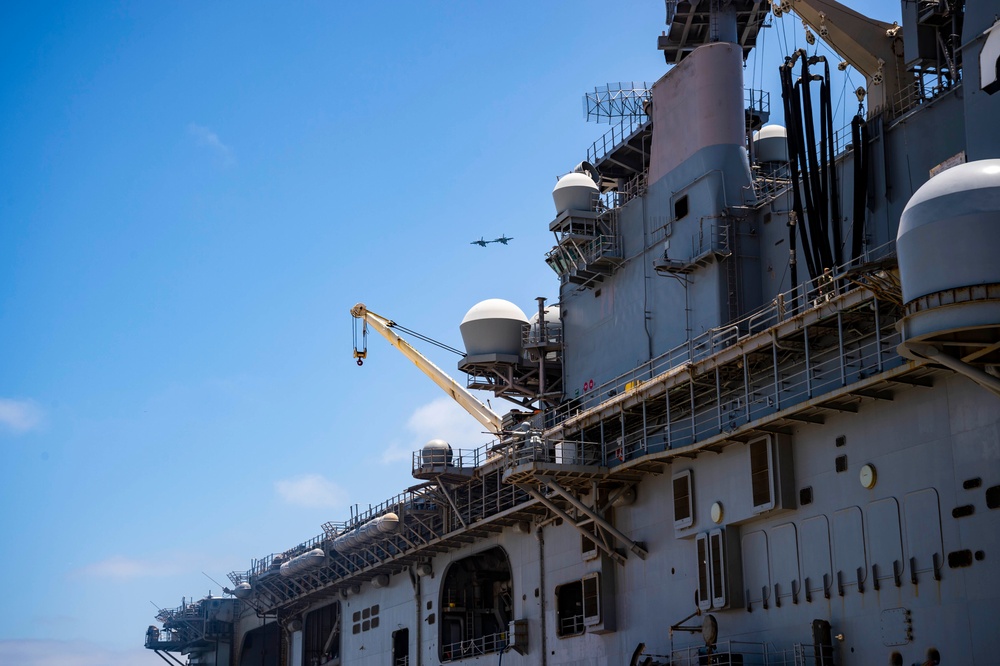 USS Essex Los Angeles Fleet Week