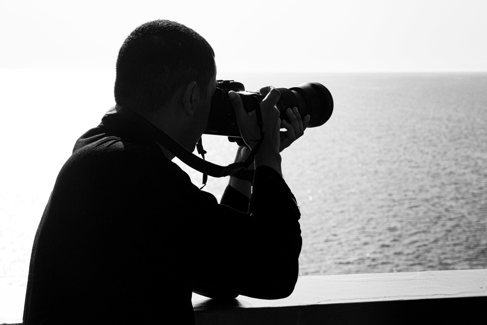 Ship’s Nautical Or Otherwise Photographic Intelligence and Exploitation team trains aboard USS Arlington