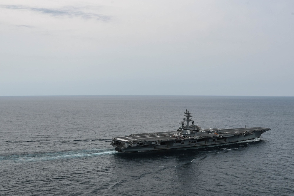 Abraham Lincoln transports ammunition to Ronald Reagan