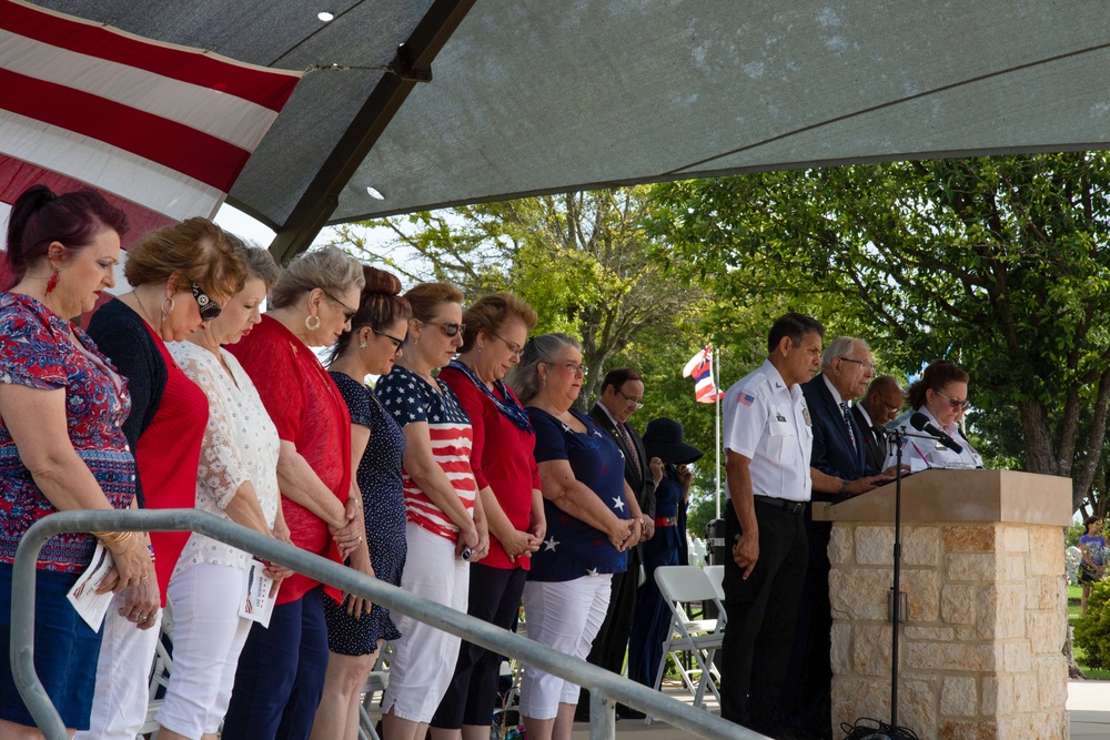 Fort Sam Houston Cemetery hosts Memorial Day ceremony