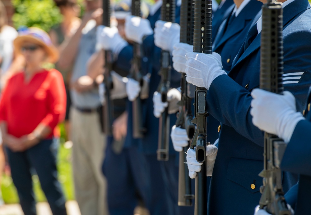 U.S. Coast Guard Training Center Cape May Participates in New Jersey Memorial Day Community Events