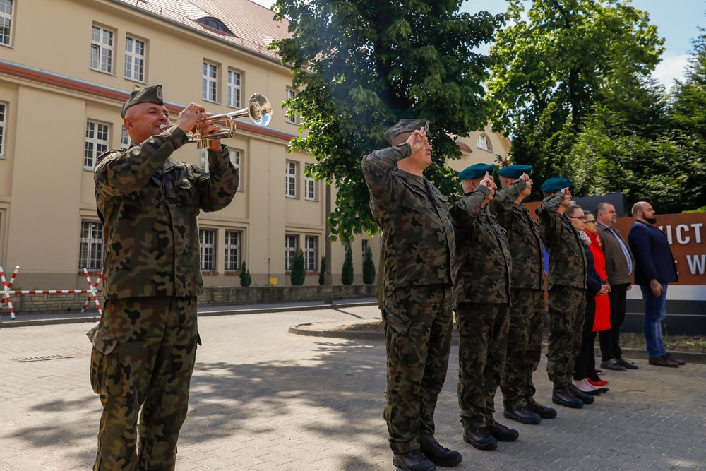 Soldiers in Poland commemorate Memorial Day