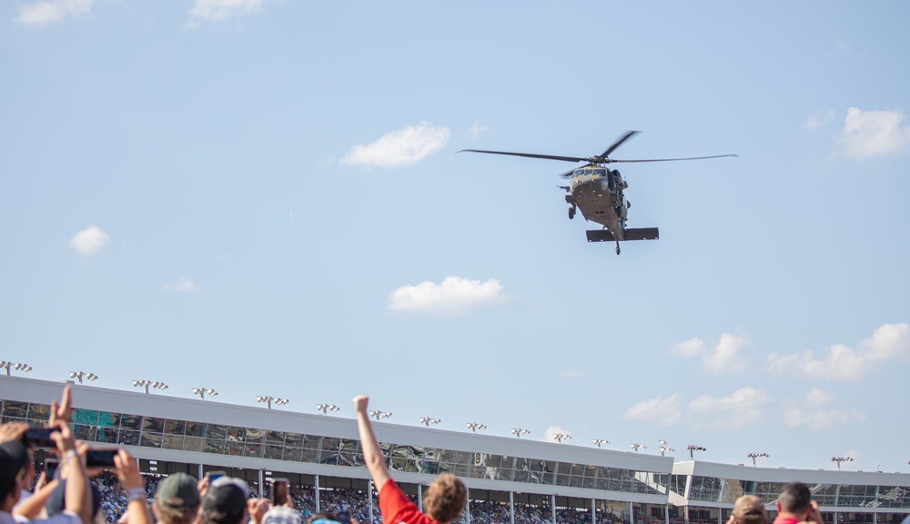 82nd Airborne Division Paratroopers Participate in NASCAR's Coca Cola 600