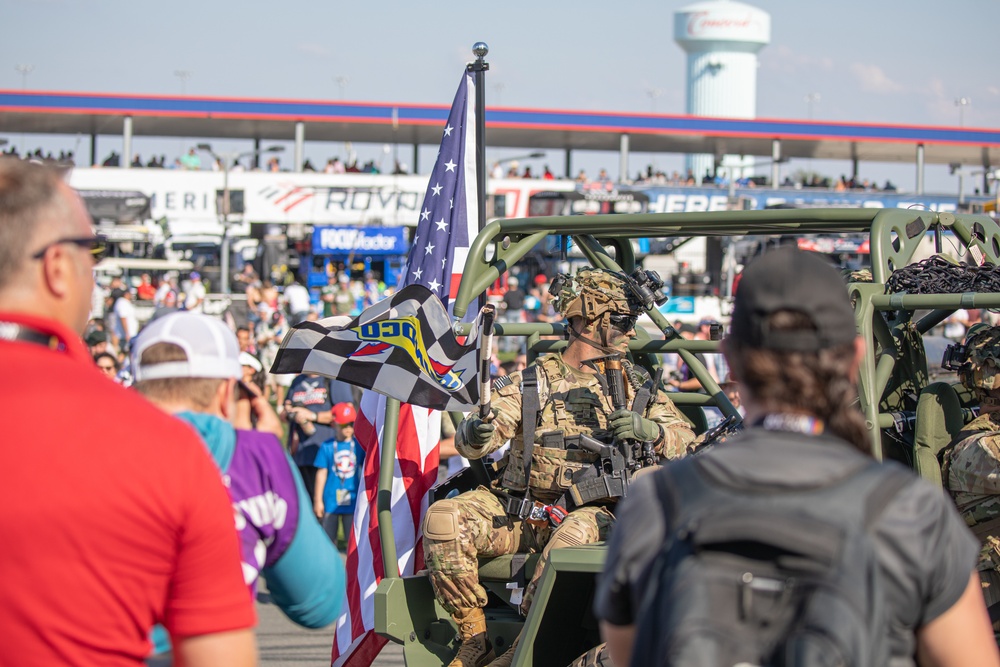 82nd Airborne Division Paratroopers Participate in NASCAR's Coca Cola 600