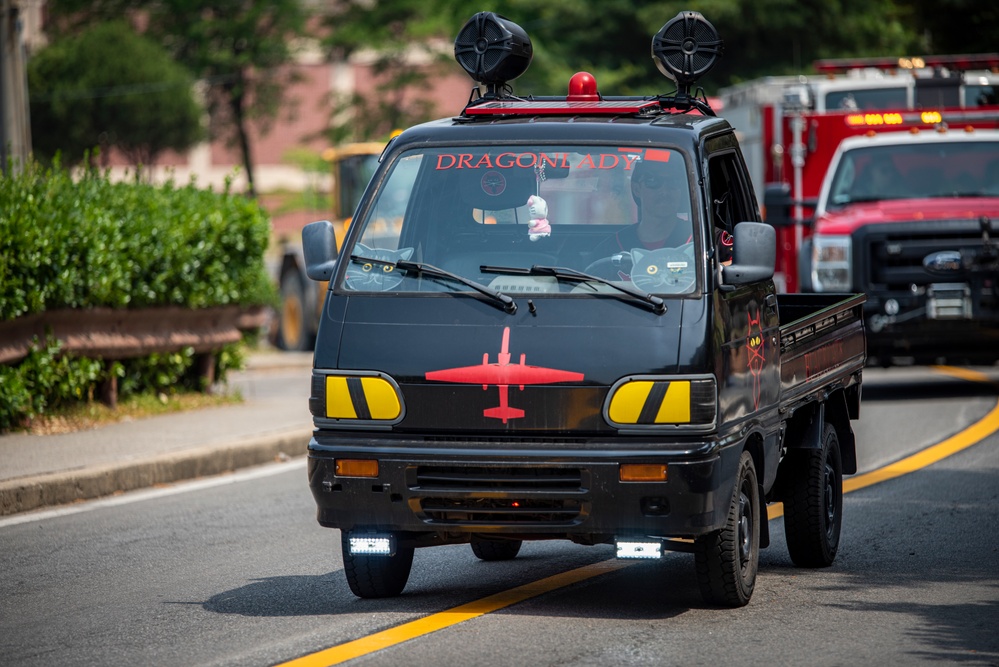 Osan Air Base celebrates service members at Armed Forces Day parade