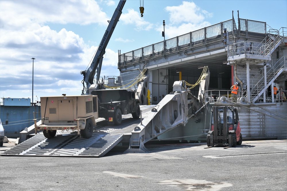 African Lion Equipment Departs Italian port