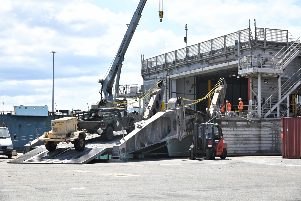 African Lion Equipment Departs Italian port