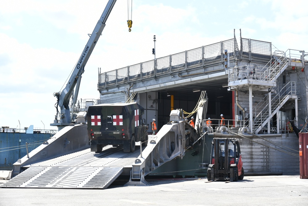 African Lion Equipment Departs Italian port