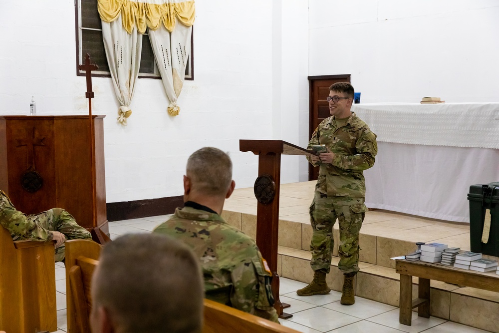 75th Troop Command Chaplains conduct services in Belize