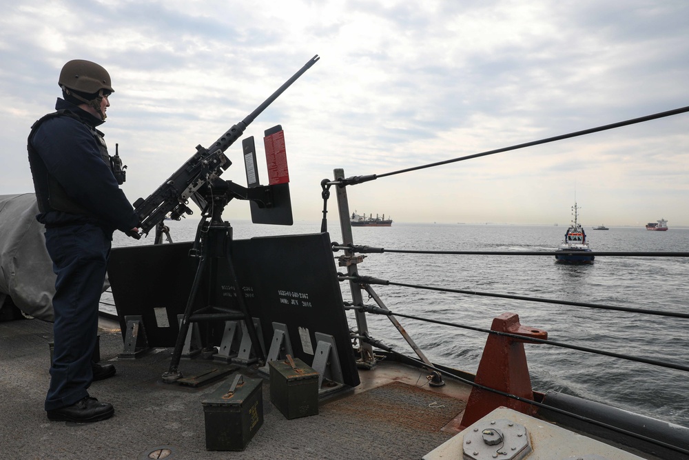 USS Gravely (DDG 107) Pulls into Gdynia, Poland for a Scheduled Port Visit, May 5, 2022