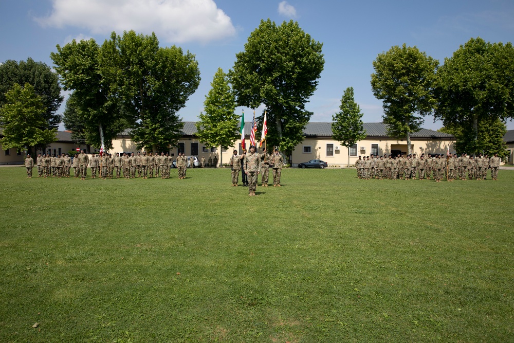 Change of command ceremony welcomes Lt. Col. Corbett Baxter to Headquarters and Headquarters Battalion