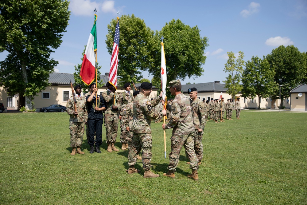 Change of command ceremony welcomes Lt. Col. Corbett Baxter to Headquarters and Headquarters Battalion