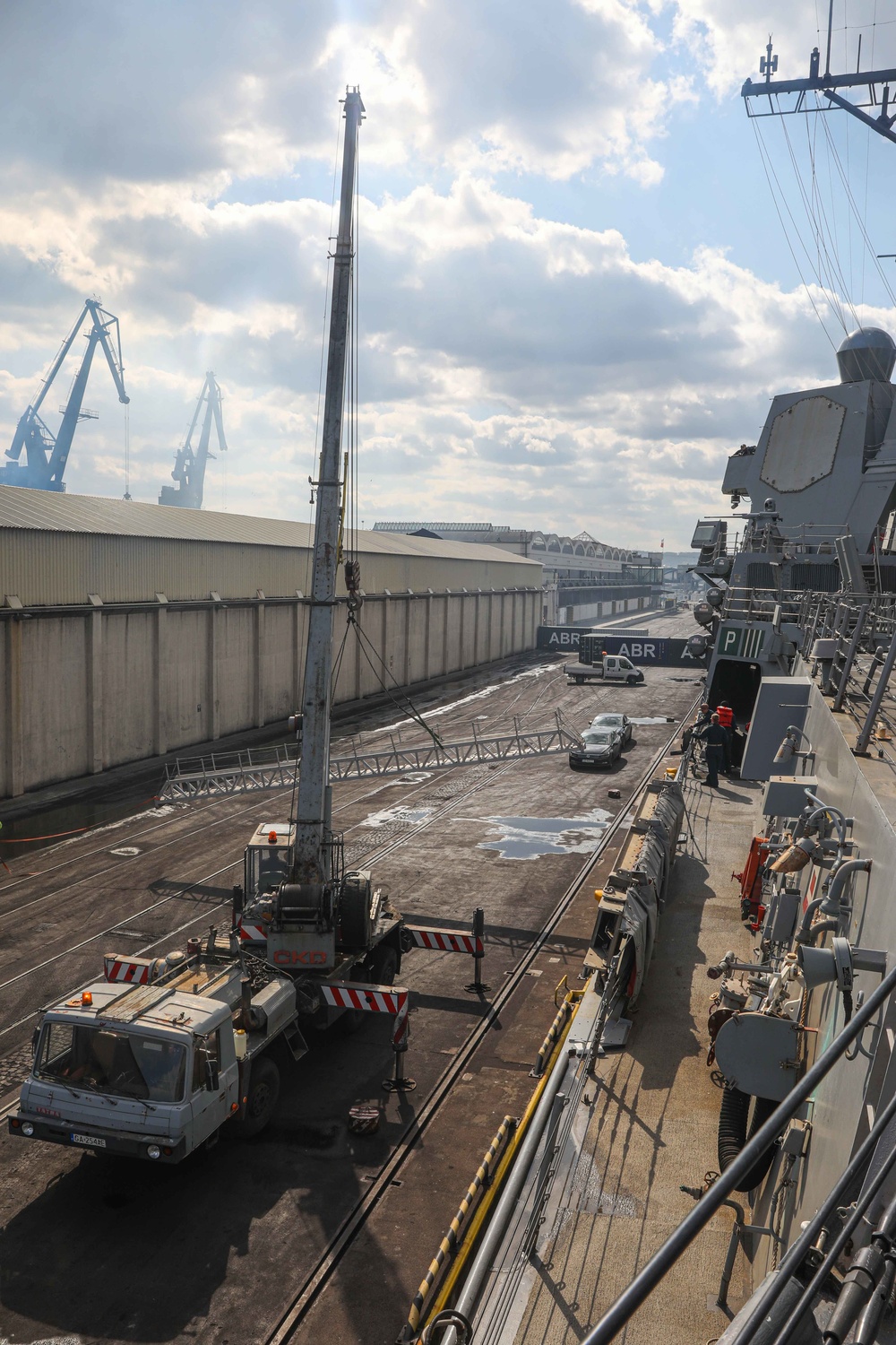 USS Gravely (DDG 107) Departs From Gdynia, Poland, May 6, 2022