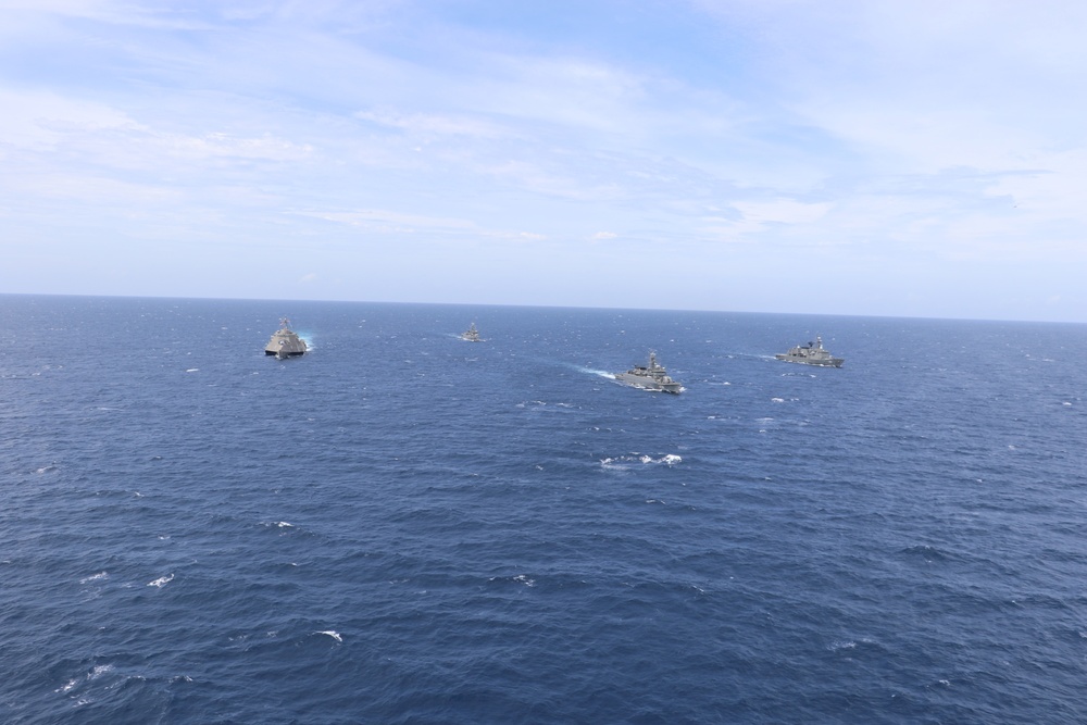 USS Jackson and RTN ships participates in CARAT Thailand 2022