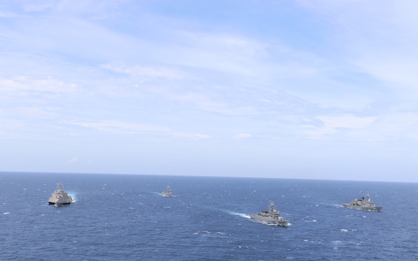 USS Jackson and RTN ships participates in CARAT Thailand 2022