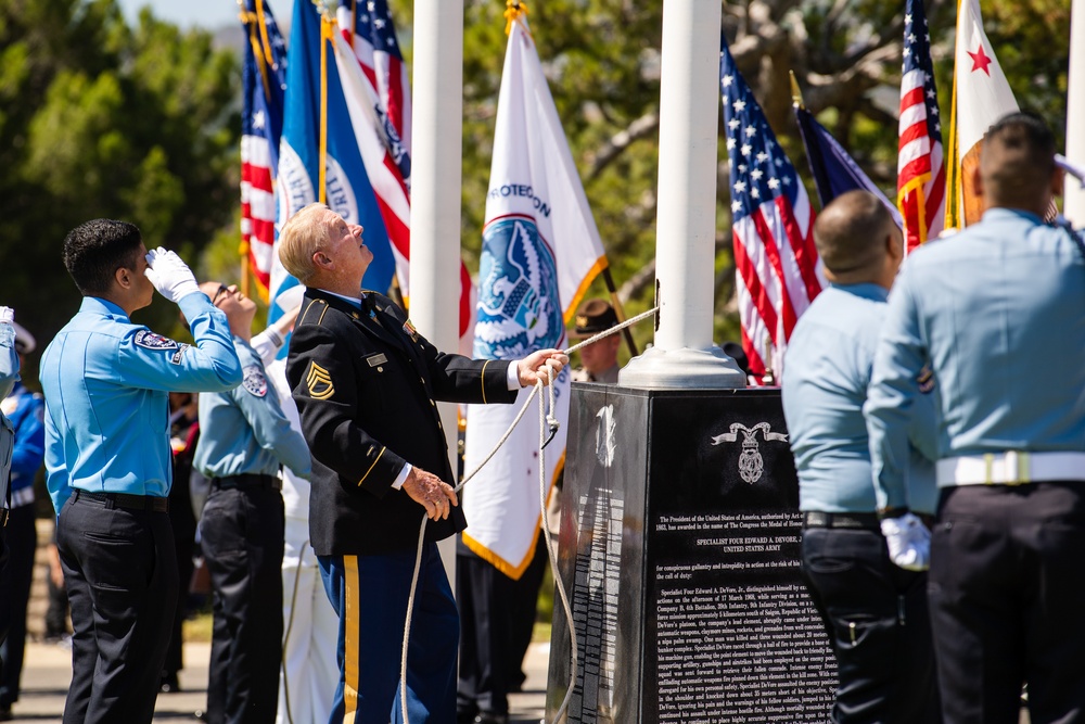 LAFW Memorial Day Ceremony at Green Hills Memorial Park