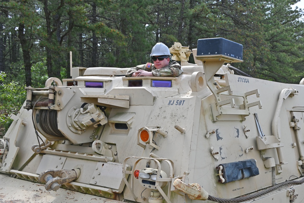 Fort Dix –  NJARNG RTS-M / Vehicle Recovery School