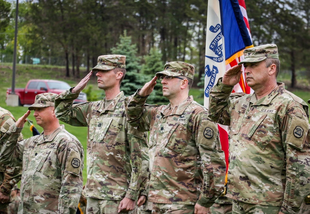 Iowa Soldiers salute during annual command retreat