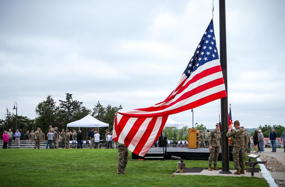 Iowa Soldiers raise flag after command retreat