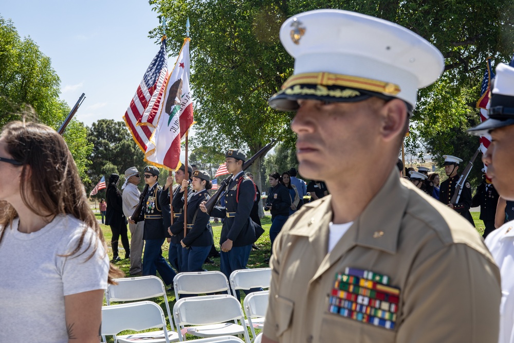 15th MEU Marines attend Memorial Day Ceremony at Green Hills Memorial Park