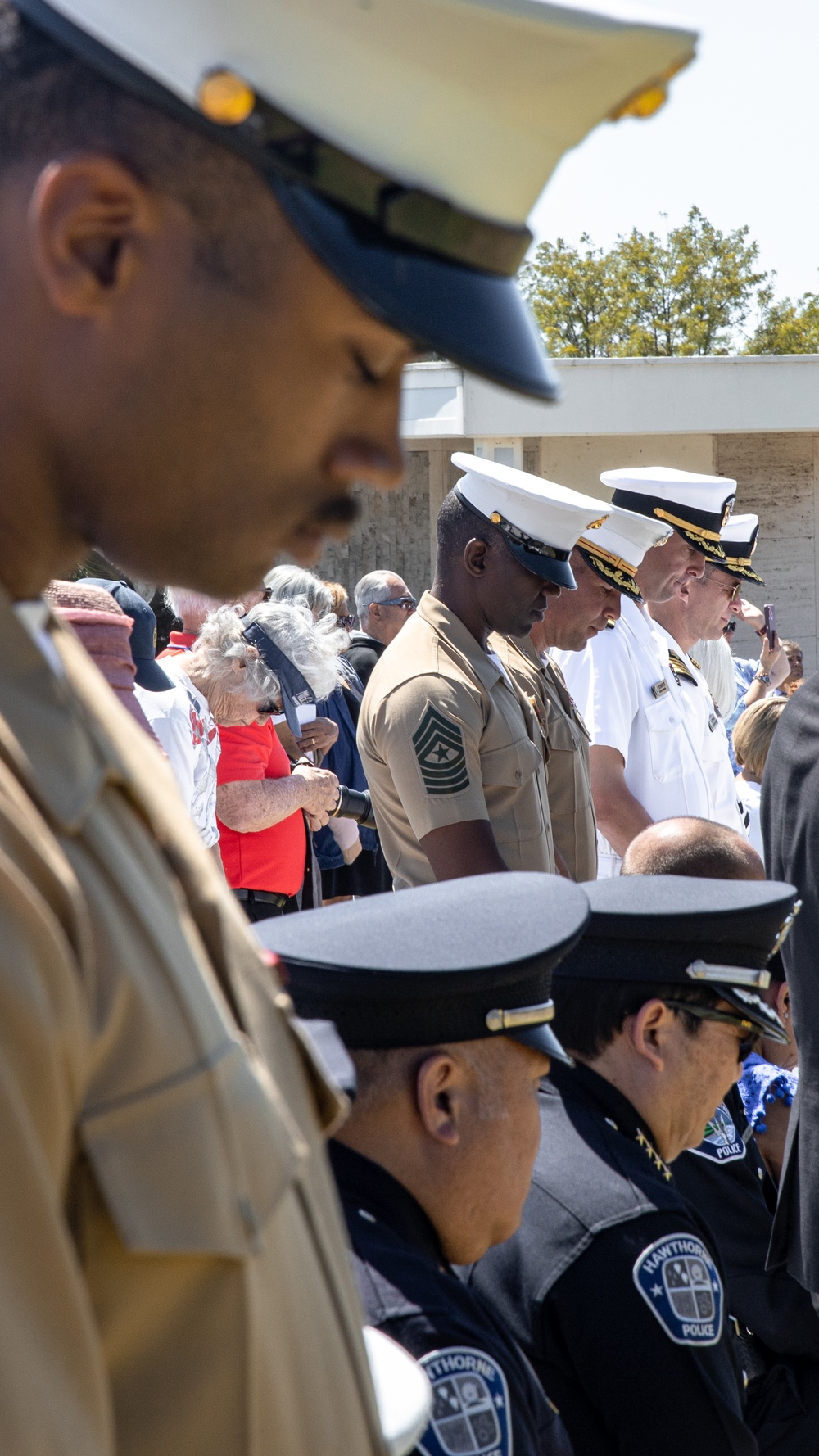 15th MEU Marines attend Memorial Day Ceremony at Green Hills Memorial Park