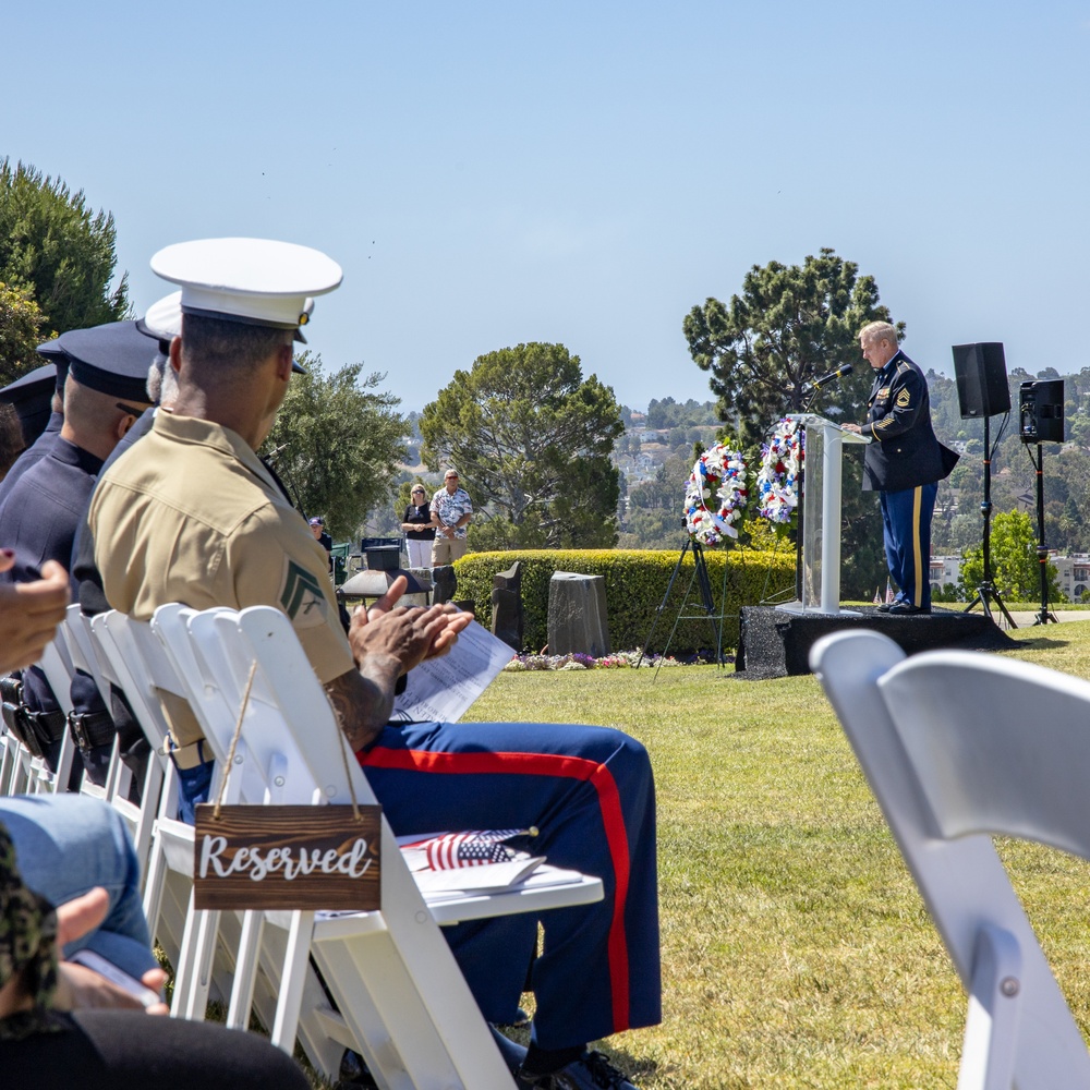 15th MEU Marines attend Memorial Day Ceremony at Green Hills Memorial Park