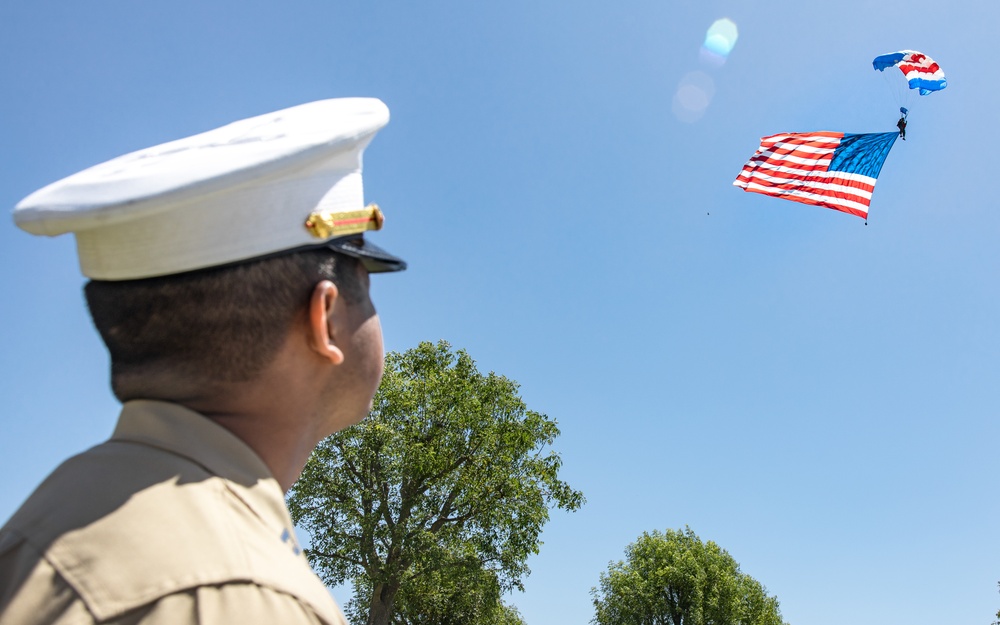 15th MEU Marines attend Memorial Day Ceremony at Green Hills Memorial Park