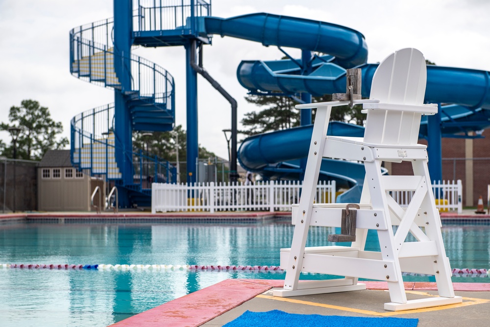 Moody opens pool with Splash Bash